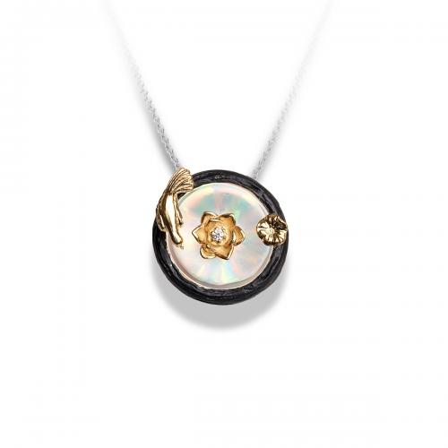 Illusia Diamond Pendant